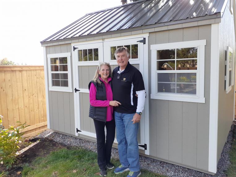 cottage_storage_shed_options_transom_window_metal roof